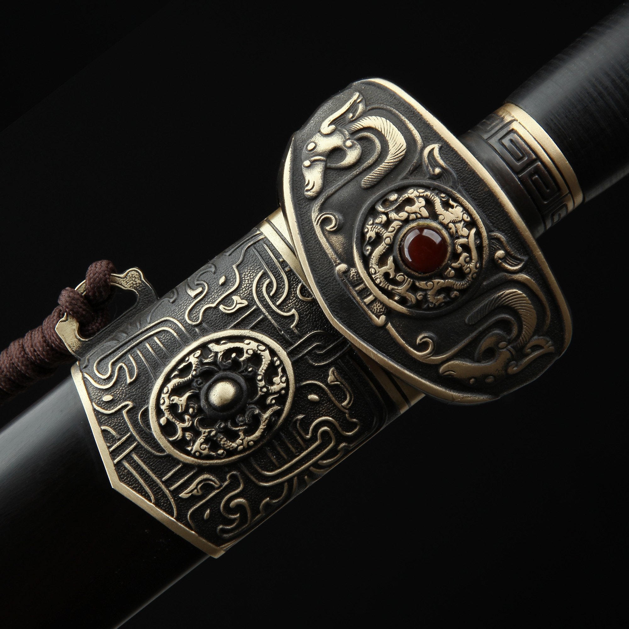 Handmade Real Chinese Han Dynasty Swords King Swords With Black Scabbard Handmade Real Chinese Han Dynasty Swords King Swords With Black Scabbard